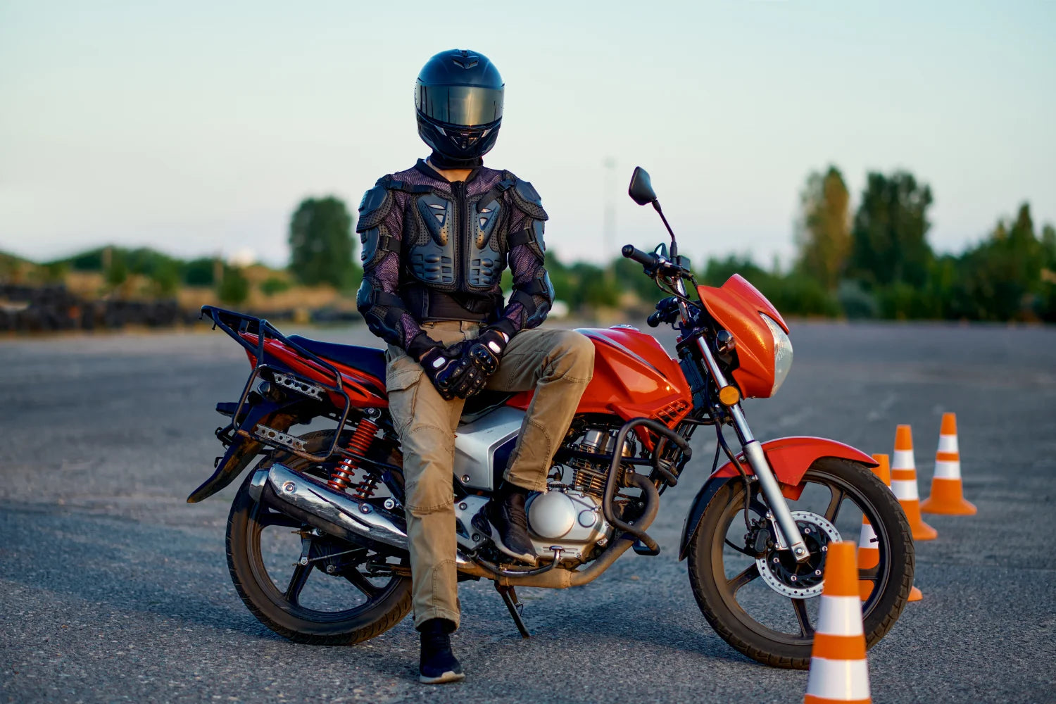 B196 Motorrad-Erweiterung – 125er mit dem Autoführerschein Fahren Hauptbild